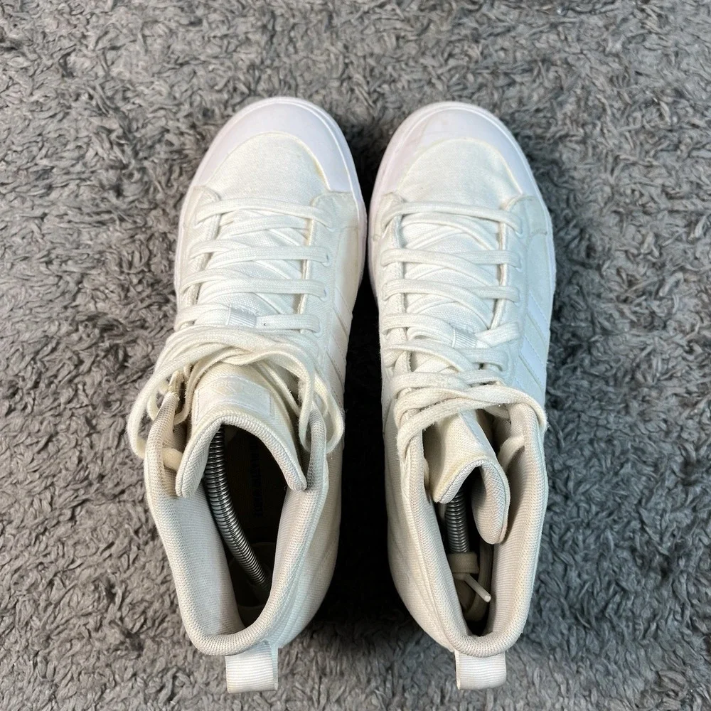 adidas bravada mid